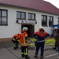 2022-05-05_rauchentwicklung_turnhalle_tsz_-_fettbrand_6.jpg